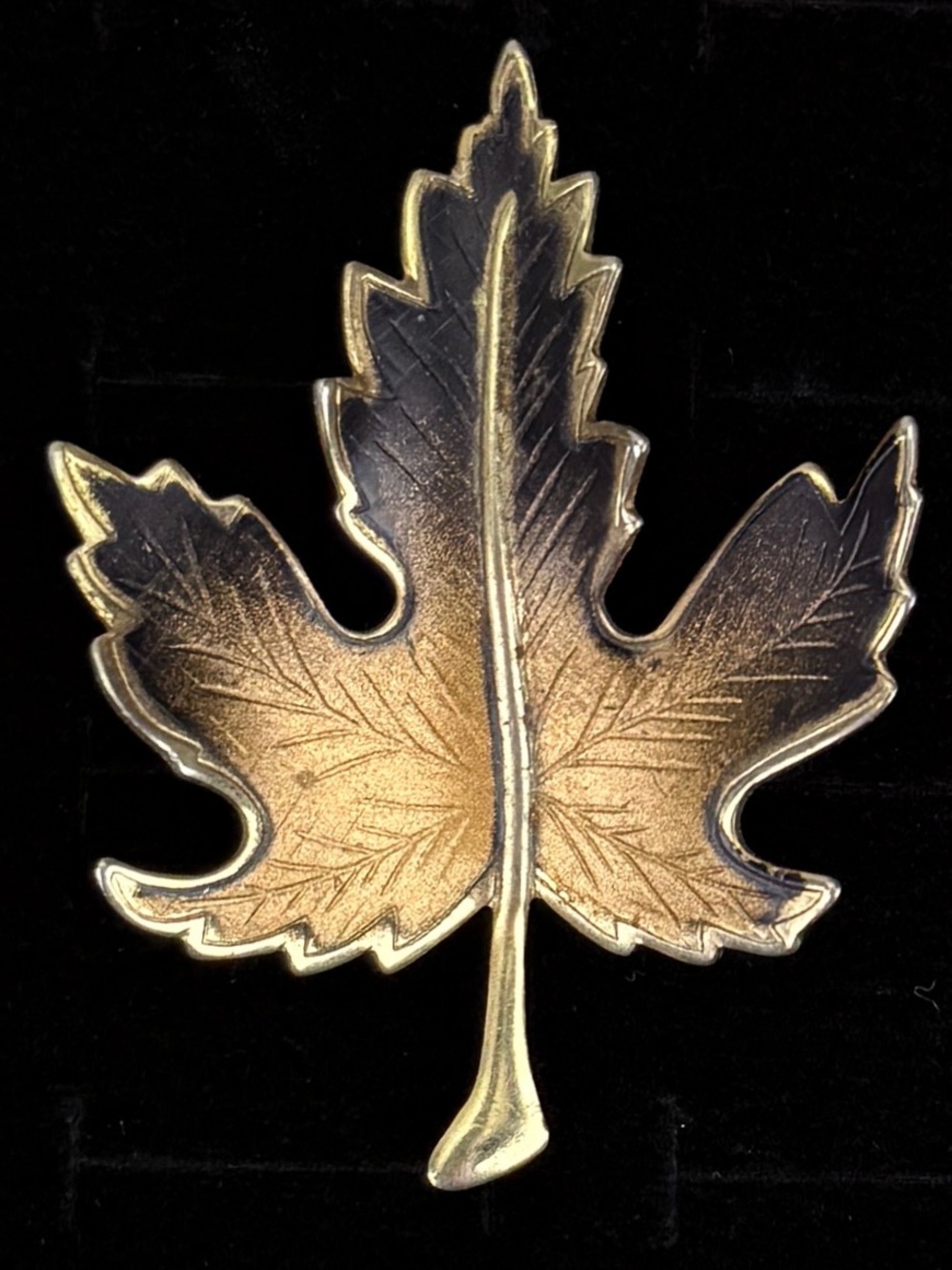 Vintage Gold Tone Maple Leaf Brooch Textured Nature Pin